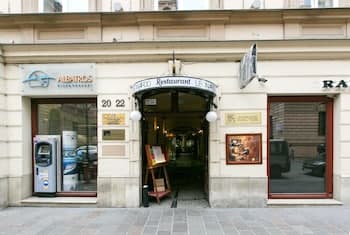 Sodispar Szpitalna Old Town Apartments