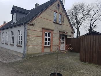 MS Svend Nakskov Apartments