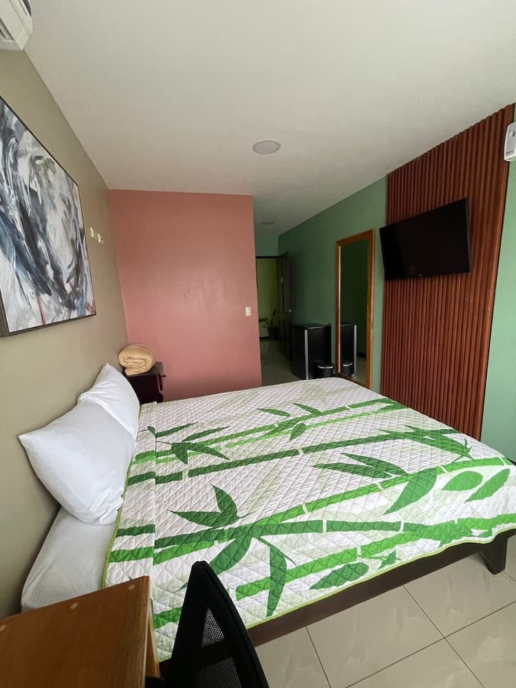 Hotel Mi Linda Tierra