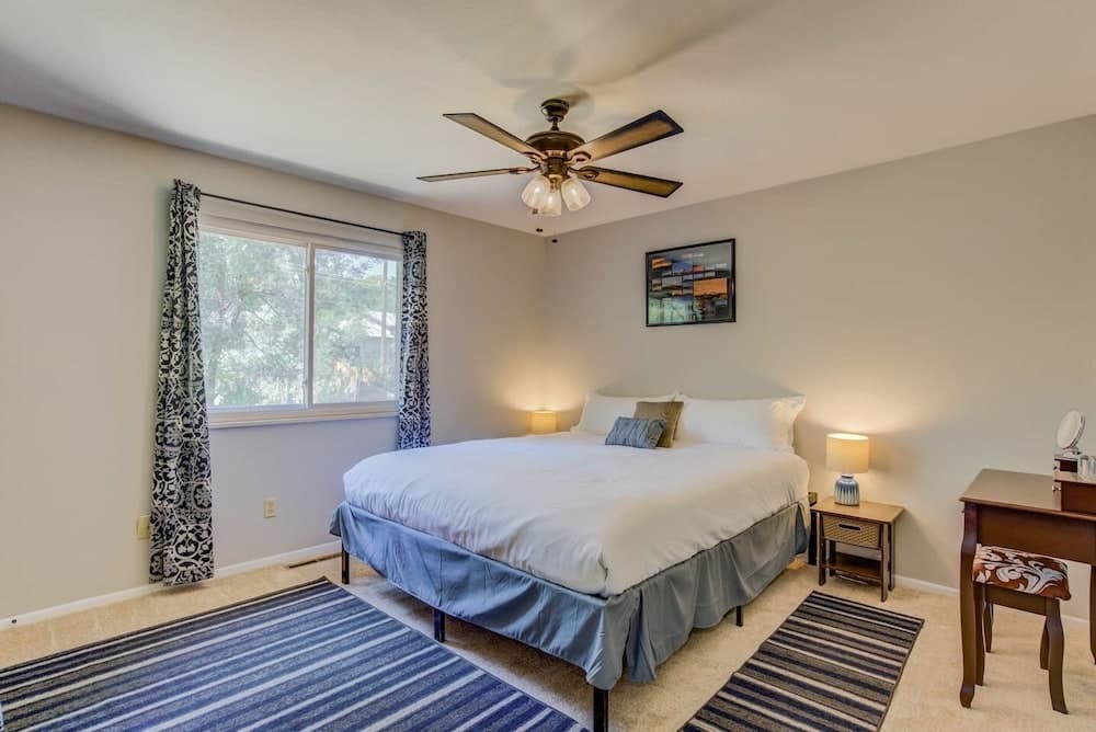 4BR Dog-friendly Minutes to Garden of the Gods