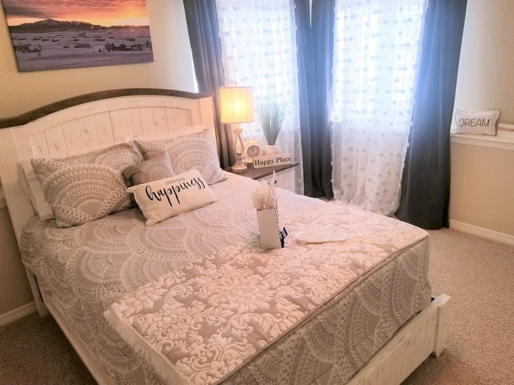 Peak Valley Manor, a Modern Farmhouse