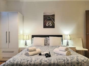 Arcadian City Center Studio Apartment