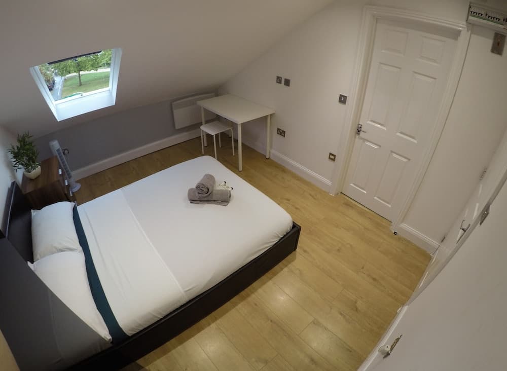 Stunning one bedroom flat