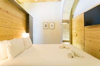 ALTIDO Charming 1-bed Apt w/private entrance, 5mins to Time Out Market