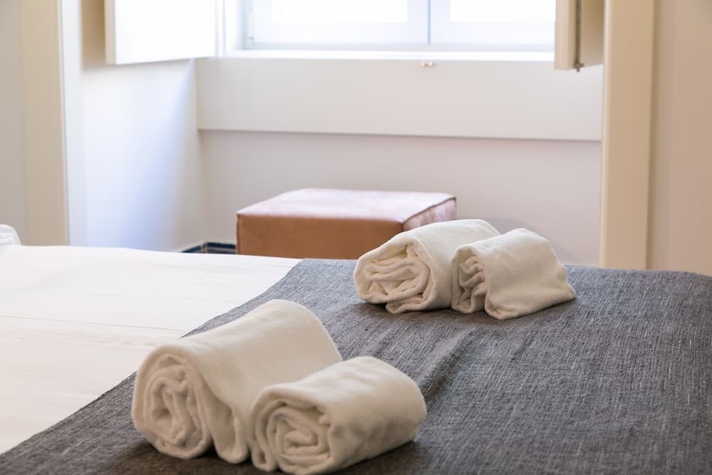 ALTIDO Elegant 2BR Apt w/workspace nearby Baixa-Chiado subway