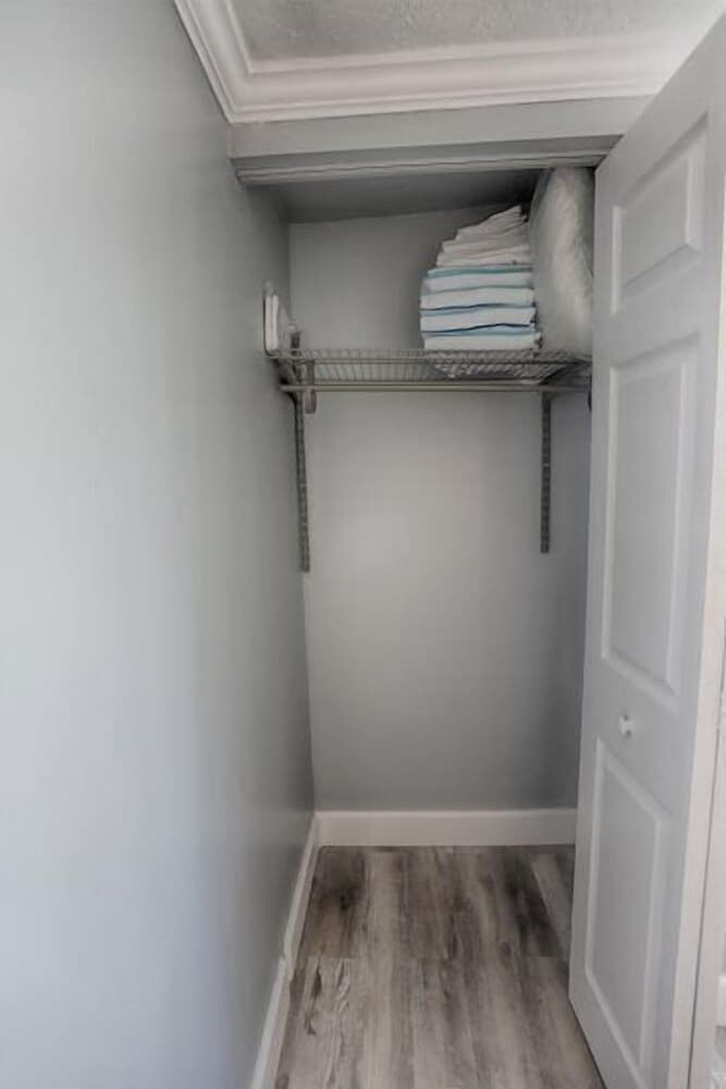 Billy Goat Franks`s Key West Experience