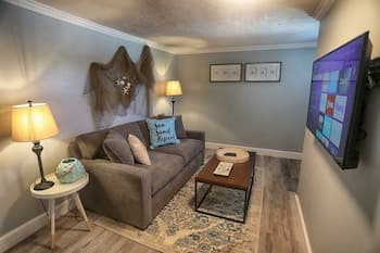 Billy Goat Franks`s Key West Experience