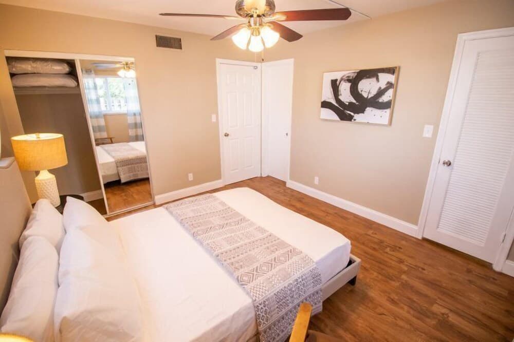 Brief Homes - The Victor 1 Bedroom Apartment #5