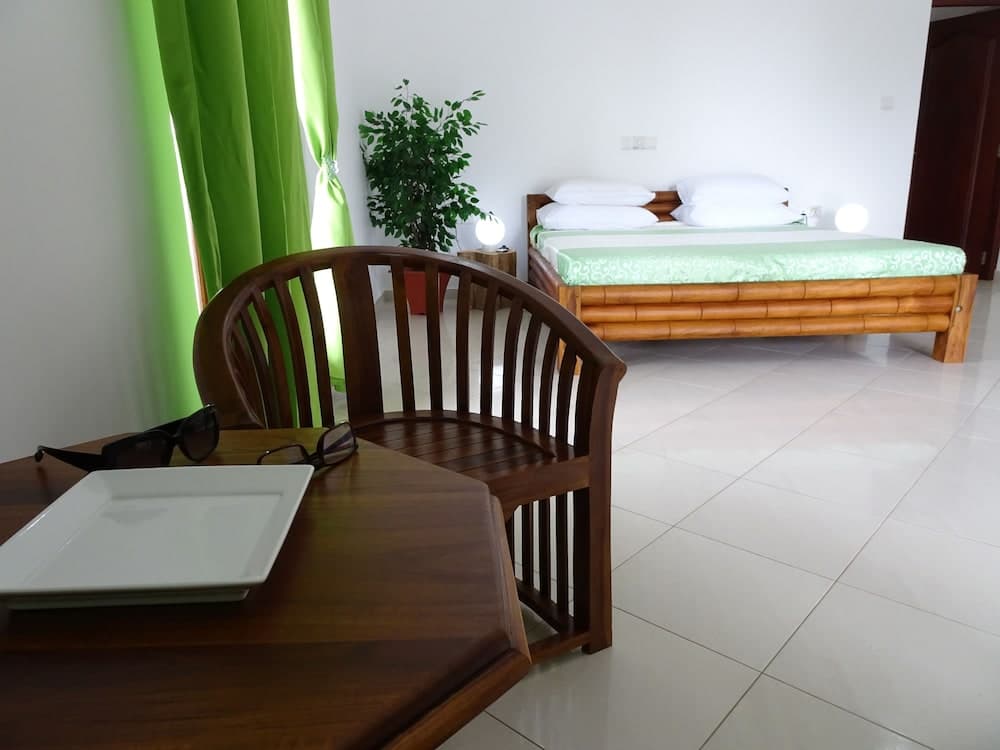 Moragalla Beach Home Guesthouse (Newly opened hotel)