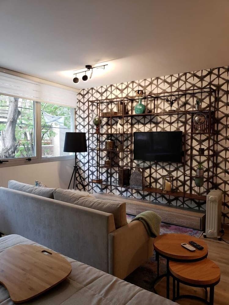 Montañeses 2888 Flat