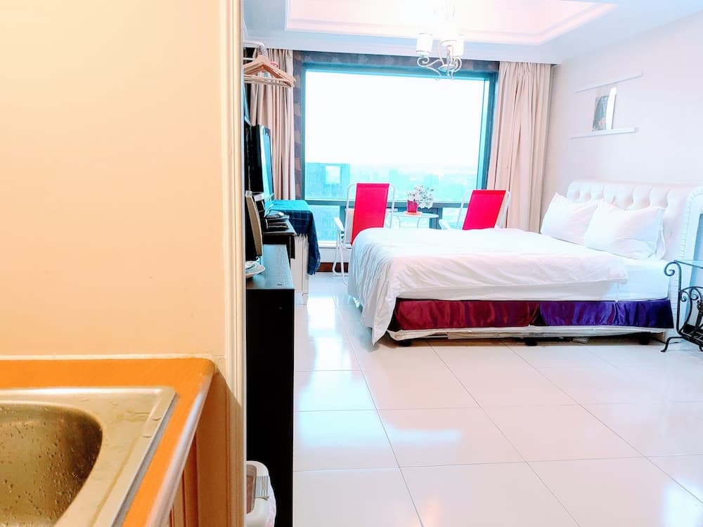 Shana Skyline Hostel