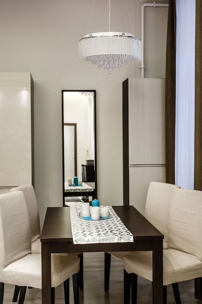 Klauzal 10 Apartment