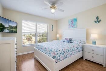 Blue Coconut 3 Bedroom Home by Redawning