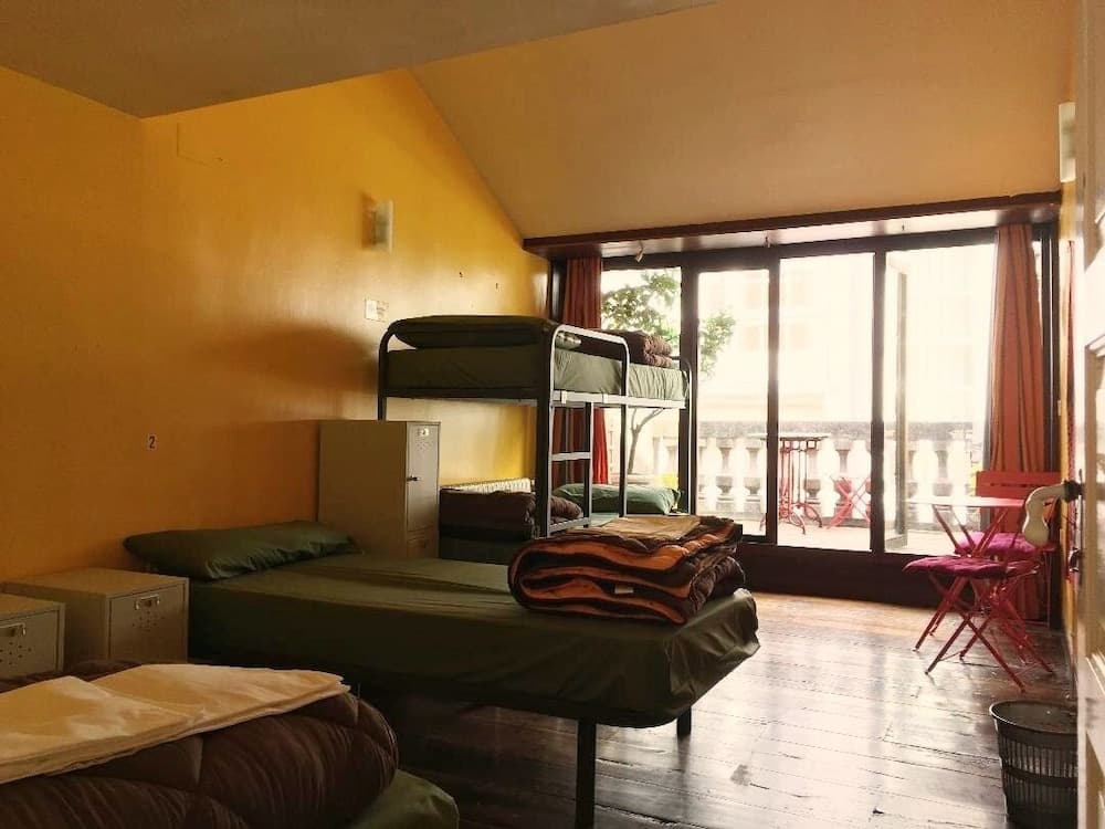 Albergue Azabache - Hostel