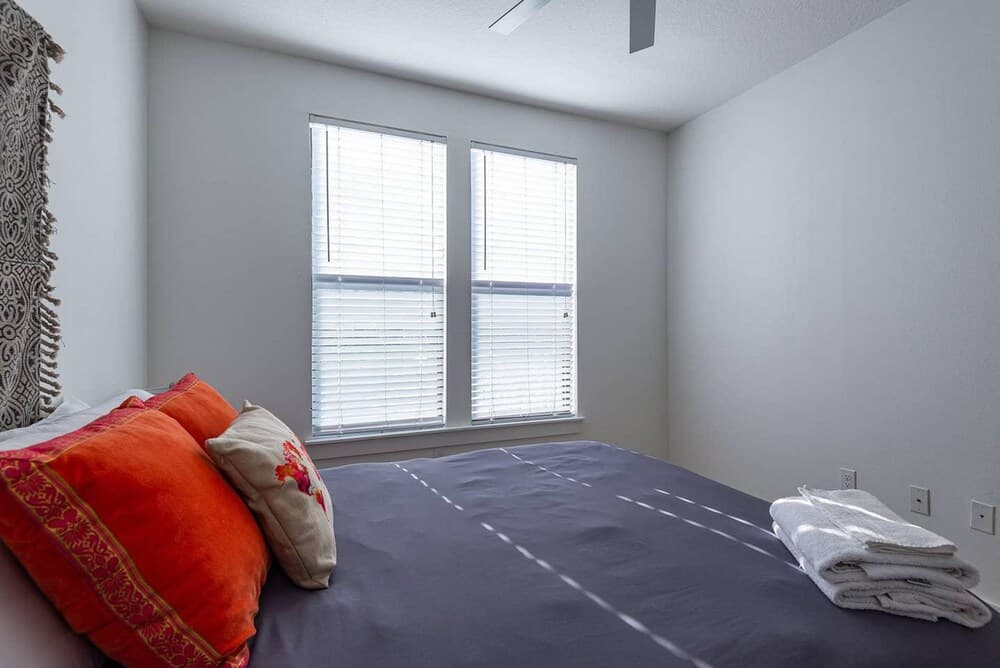 FRONTDESK NoHo Flats at North Hyde Park Apts Tampa