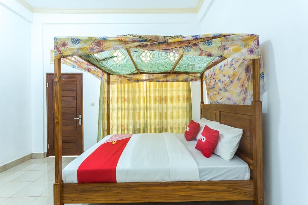 OYO 1895 Lamancha Homestay