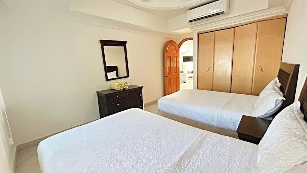 Condo Vela Vista 1004