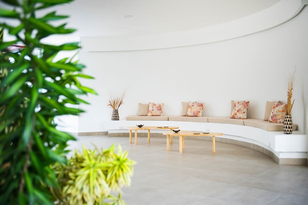 Naboo Resort & Dive Center - Adults Only