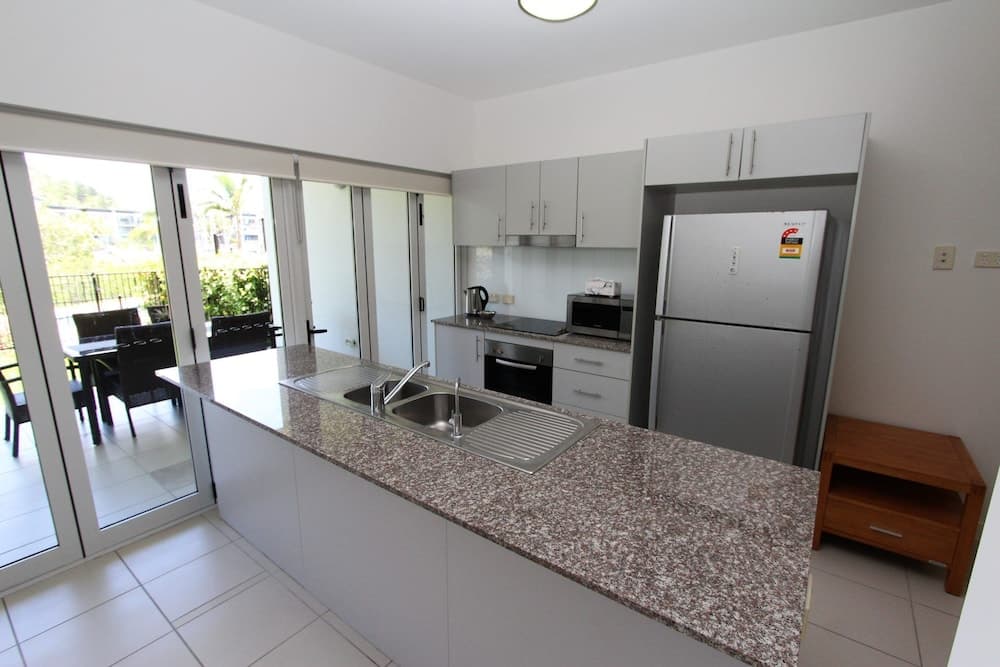 Beachside Apartment 5