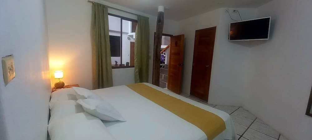 El Bambú Galápagos