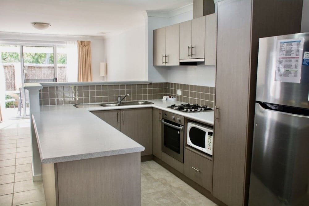 Sea Breeze - Broadwater