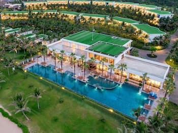 Selectum Noa Resort Cam Ranh