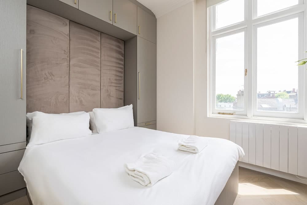 Luxury Apartments Near Harrods and the Science Museum