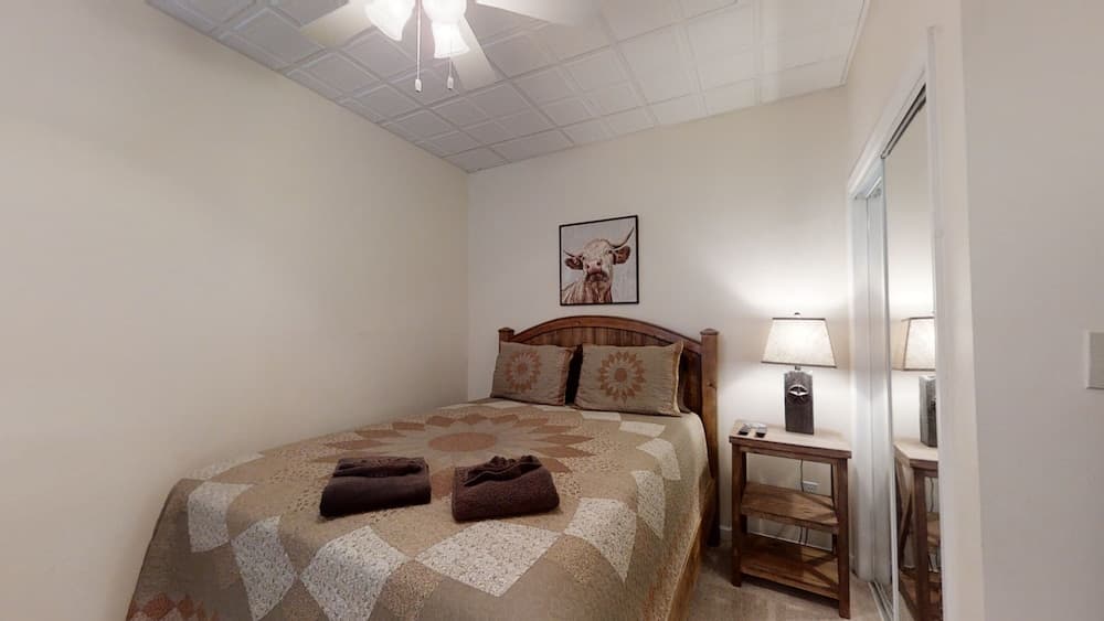 Amazing Sunsets 3 Bedroom Home by Redawning