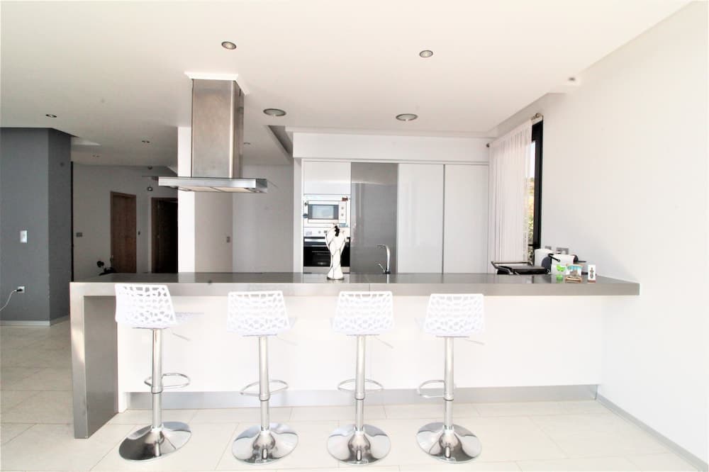 Plaza Villa with Private Pool