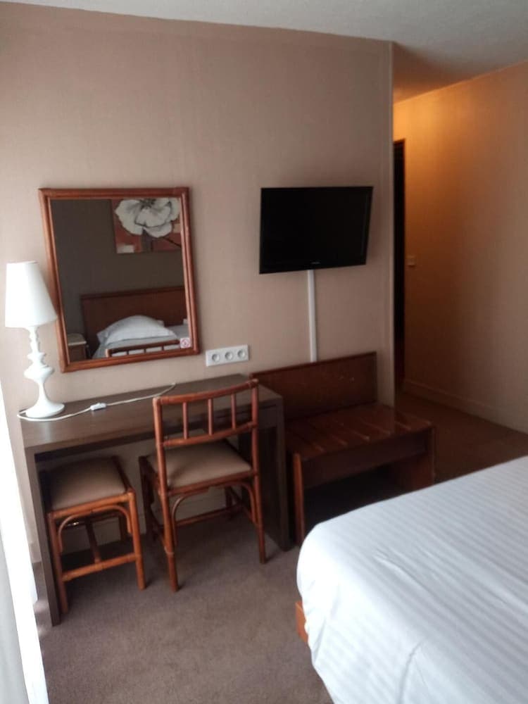 L'Hostellerie De La Rivière