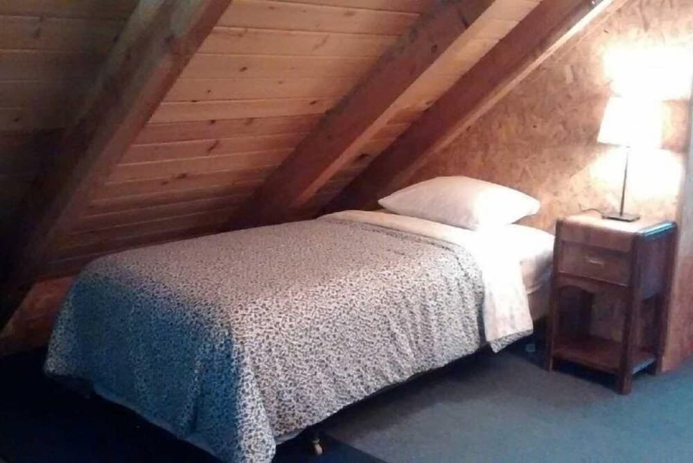 Papa`s Packwood Cabin