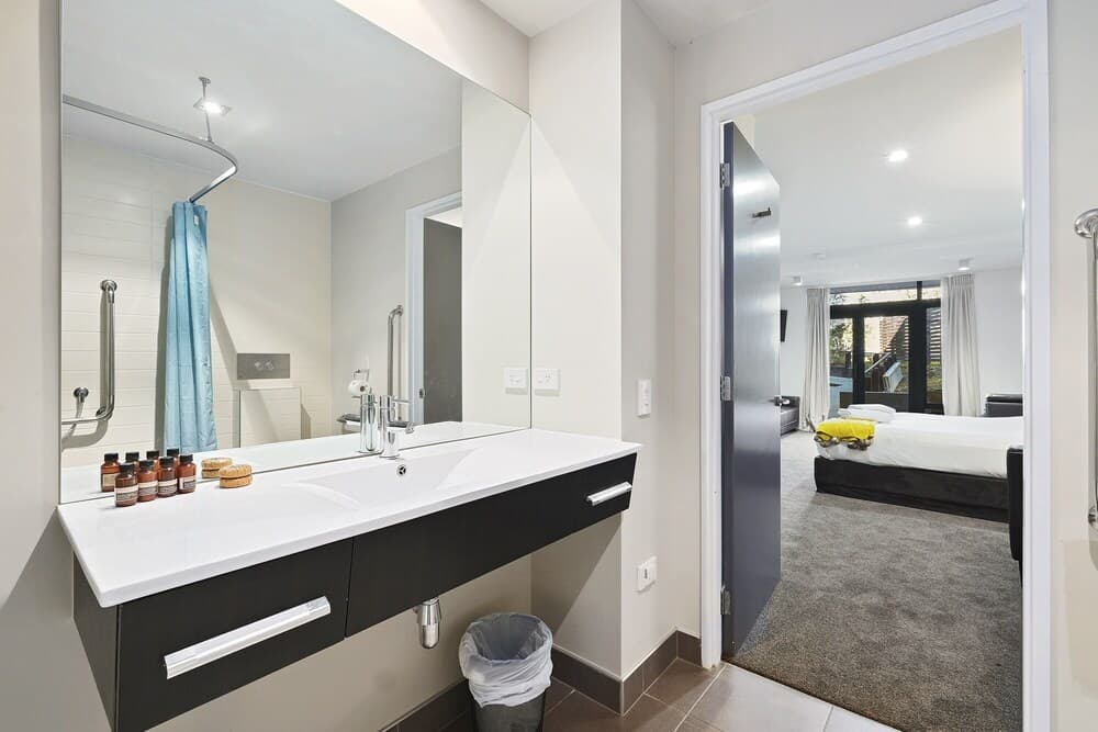 89/11B Southern Alps