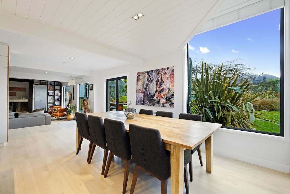 Tuckers Beach Hideaway