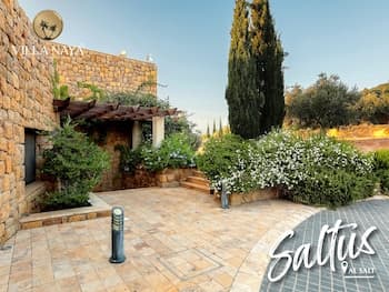 Villa Naya Branch 6  Saltus