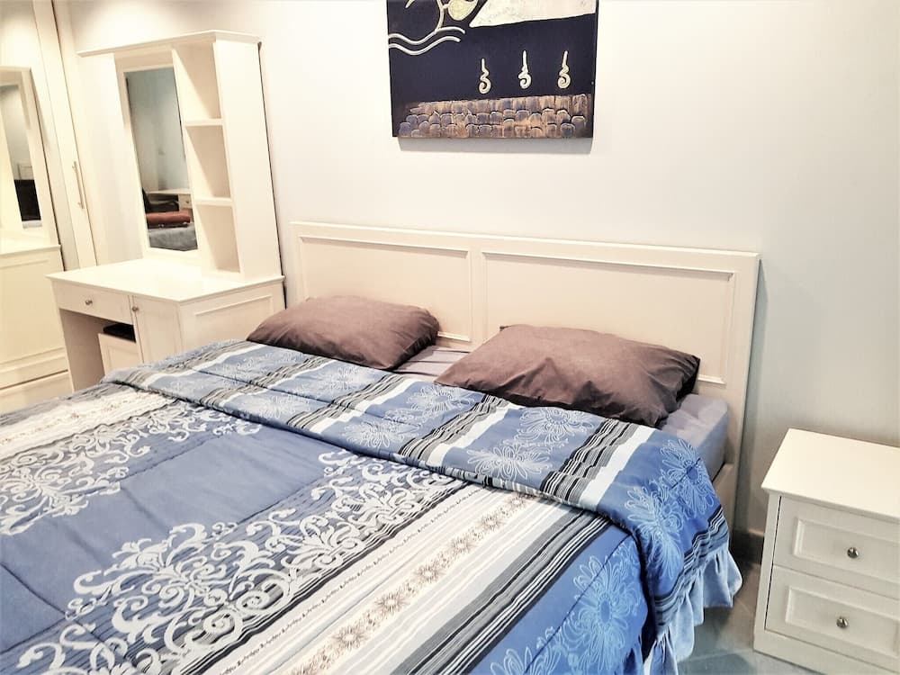 Floor 12 Jomtien Beach Condo