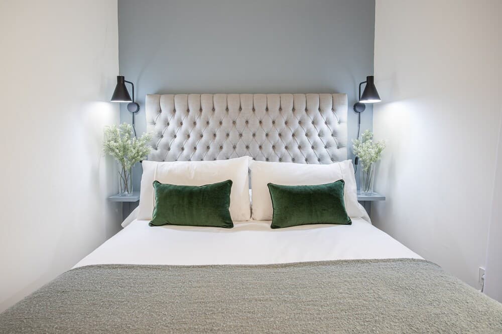 Bright 2 Bd Apartment in Prime Location. Trinidad II