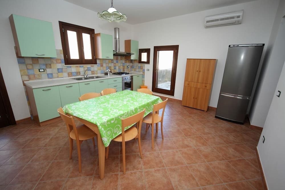 I tre Golfi Captain Dowson