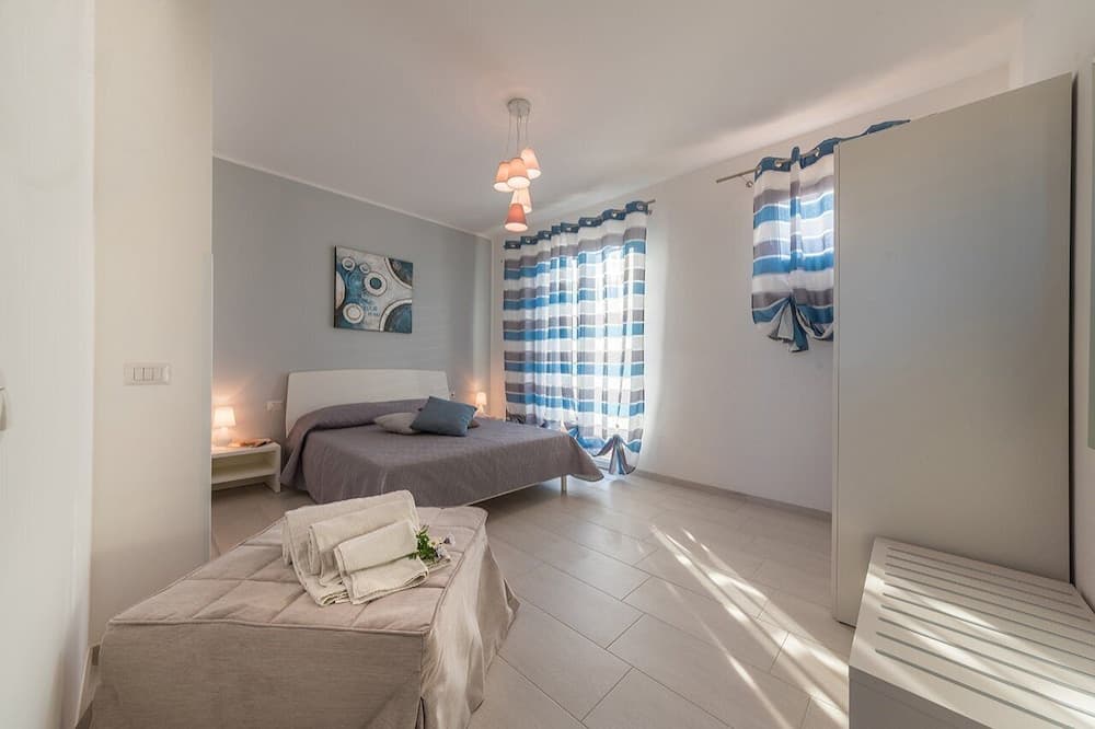 I tre Golfi Blu Mare Bilo Plus con veranda e piscina