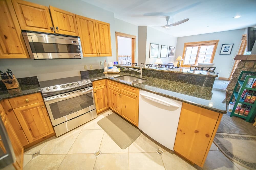 Expedition Station 8597