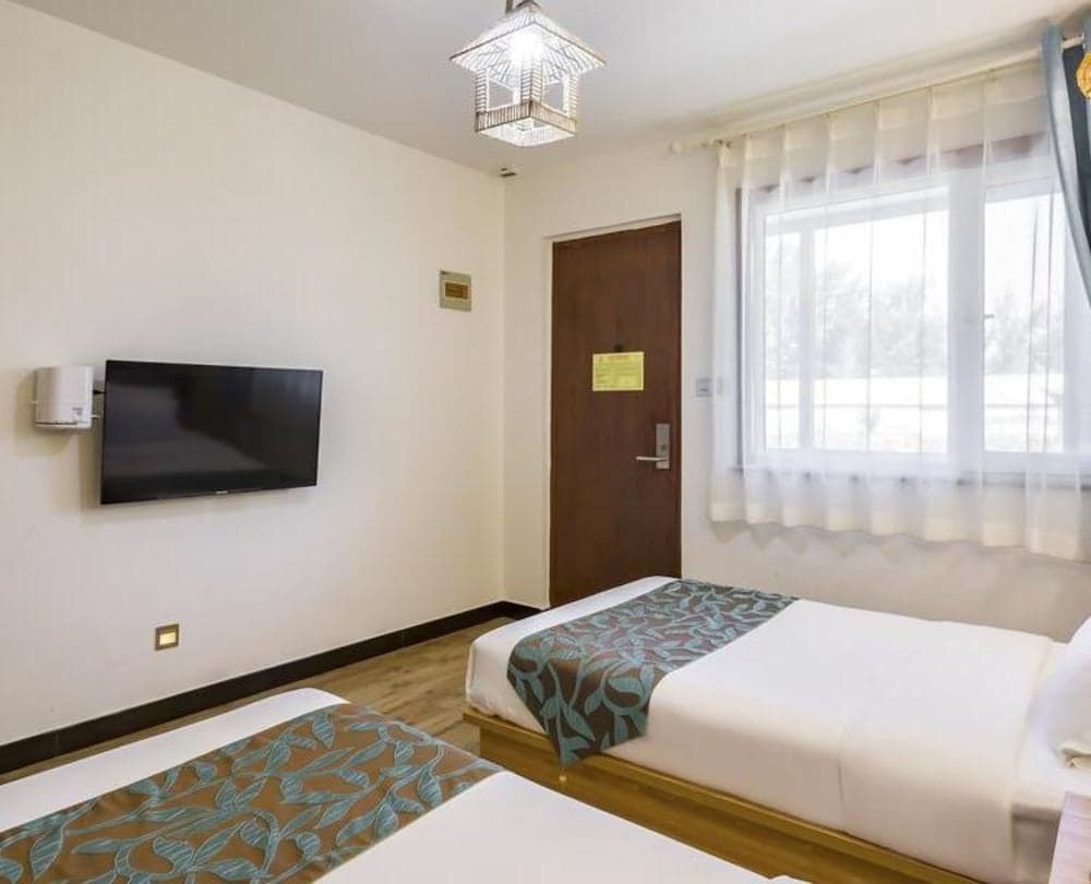 Floral Hotel The Heroes Farmyard Beijing