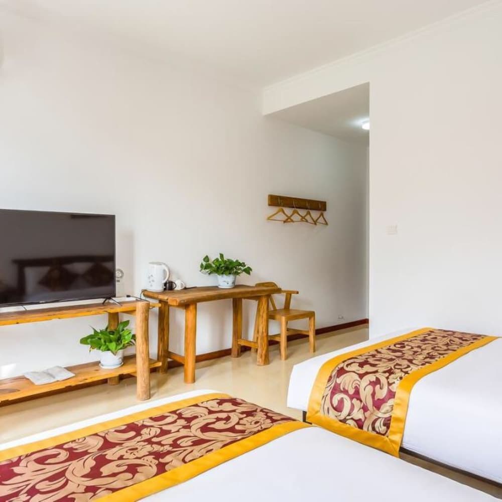 Floral Hotel He Ping He Yuan Jixian