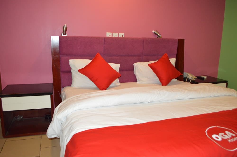 OGA 813 Hotel
