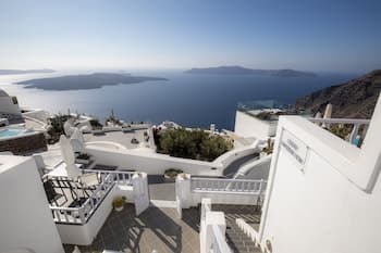 Santorini View Studios-Adults Only