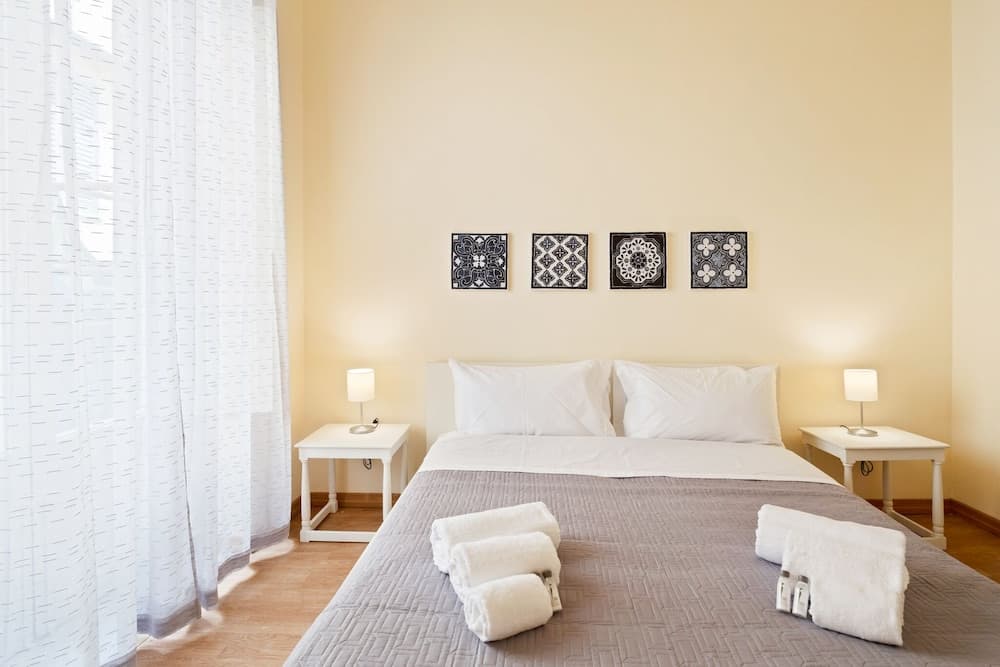 Quattro Canti Central Flat