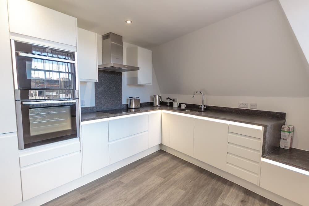 3 Bed- The Regency Suite