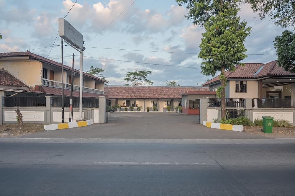 hotel image