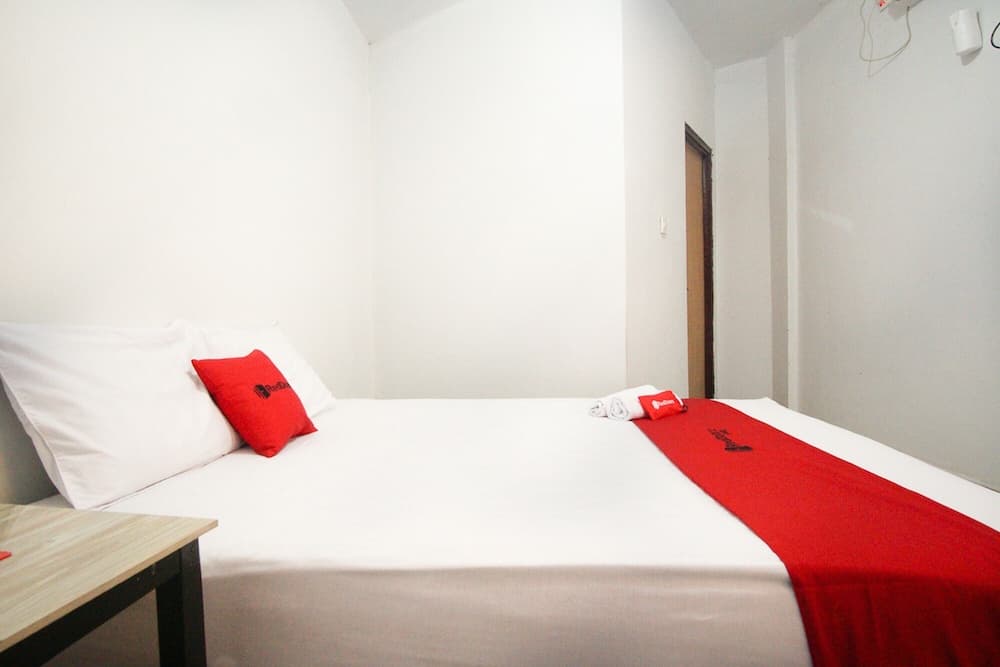 RedDoorz near Mall Abepura