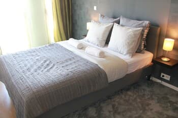 Bright Apartment in Entrecampos