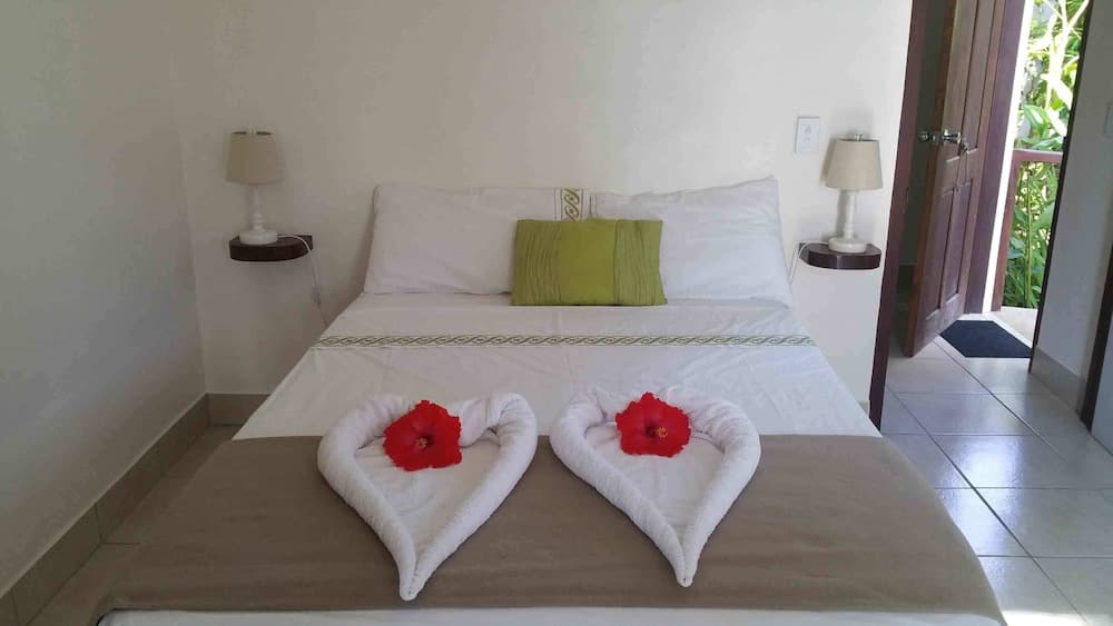 Santo Seaside Villas