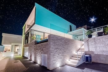 Luxury Villa Soleil with Swimming Pool